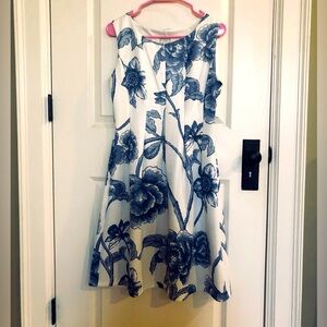 Size 6 flower dress